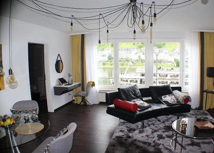 Deluxe With Moselle View Сasa de vacaciones Cochem